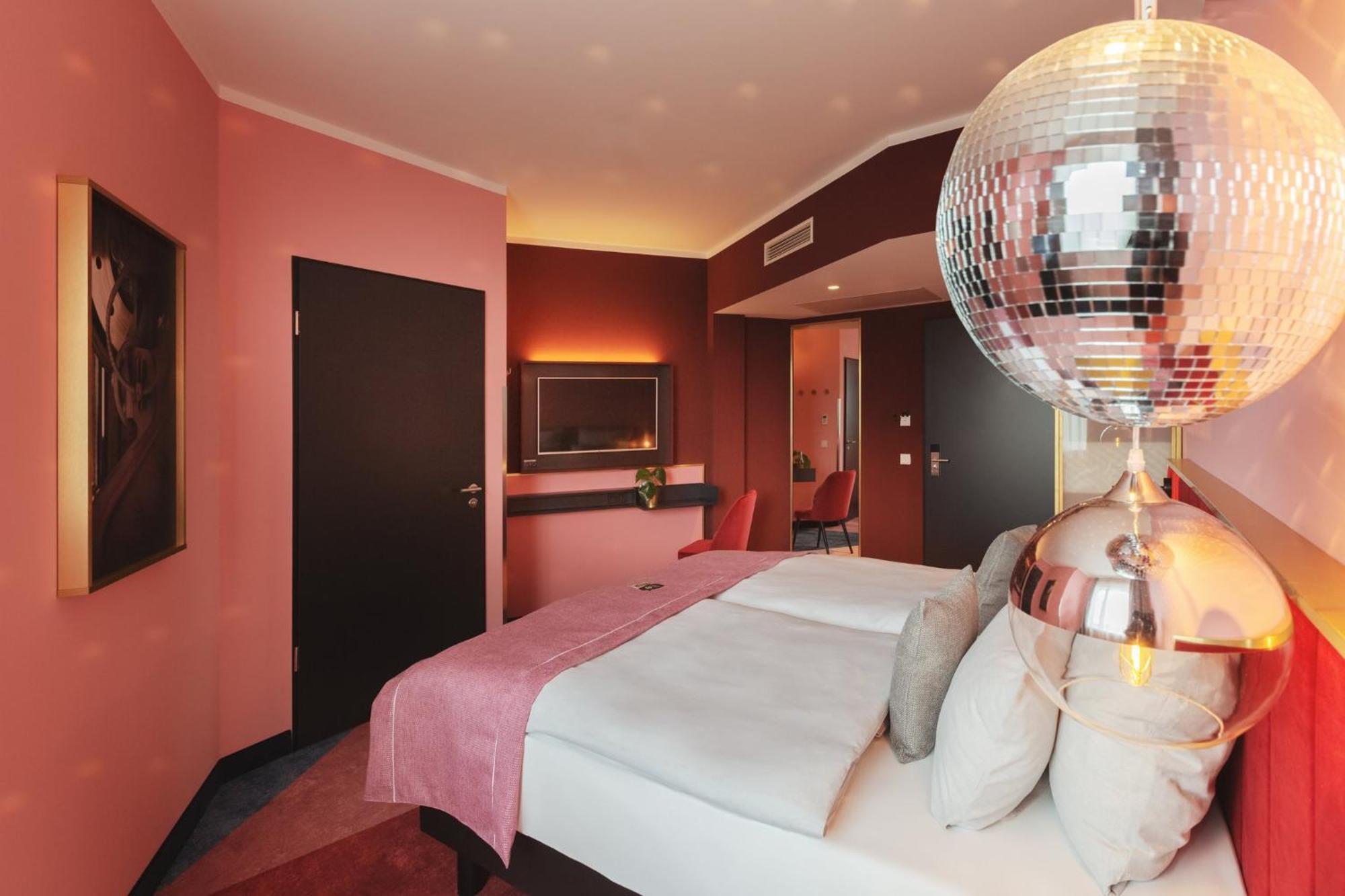 Hotel - The Niu, Loco North By Ihg Munich