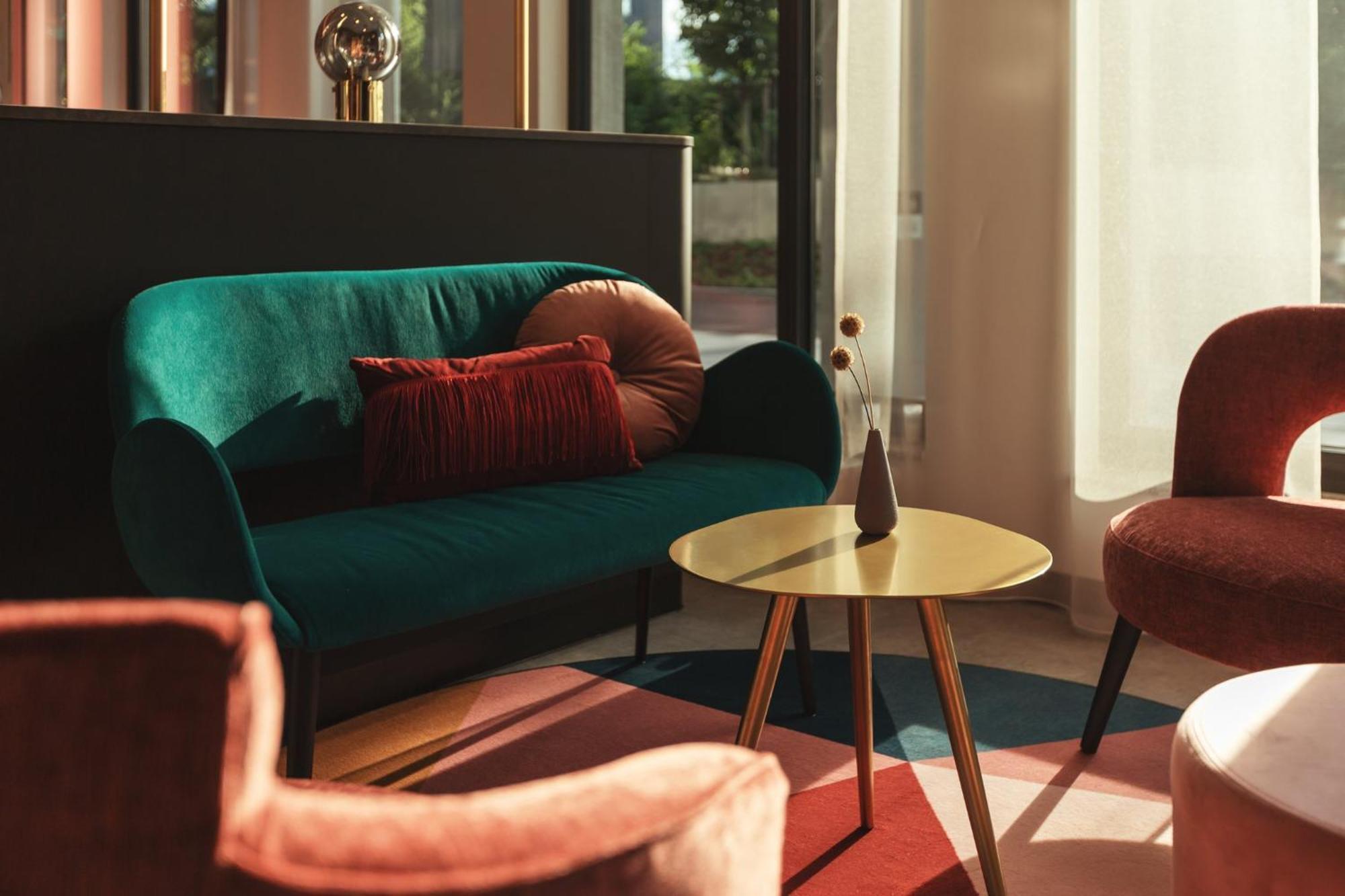 - The Niu, Loco North By Ihg Munique